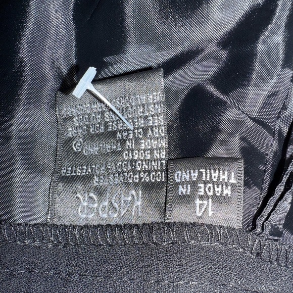 Kasper Classic Black Pantsuit Trousers - Picture 5 of 5